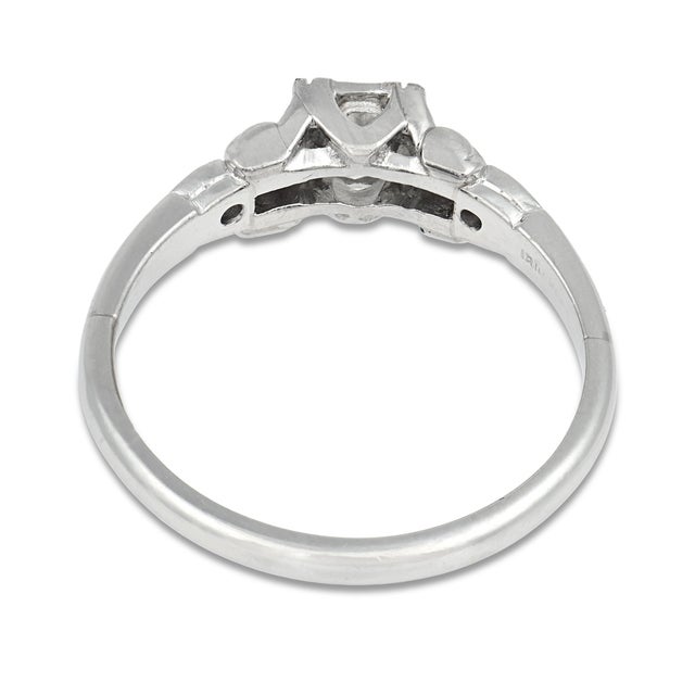 1930s Art Deco Gia Old European Cut Diamond Platinum Engagement Ring, Size 7.25 For Sale In Los Angeles - Image 6 of 7