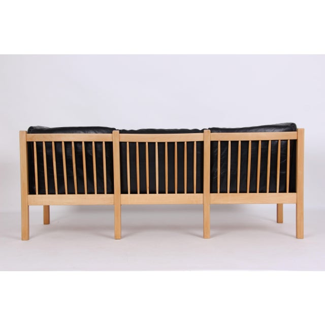 Model AH303 Sofa with Black Leather by Andreas Hansen for Brødere Andersen, 1980s For Sale - Image 9 of 10