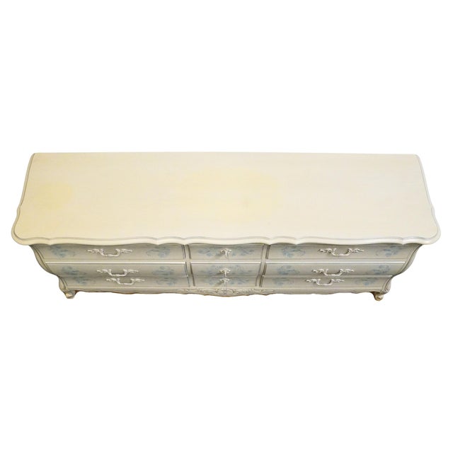 Thomasville Furniture Debussy Collection Off White Painted French Provincial 78" Triple Dresser 9455-130 For Sale - Image 9 of 13