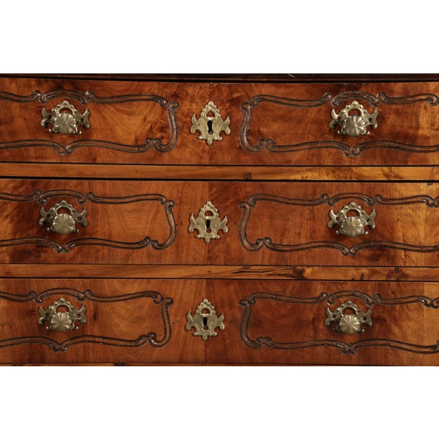 18th Century Baroque Chest of Drawers in Walnut, 1750s For Sale - Image 17 of 18