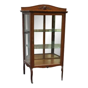 Early 20th Century Antique Oak Mirrored-Back Single Glass Door Curio Cabinet
