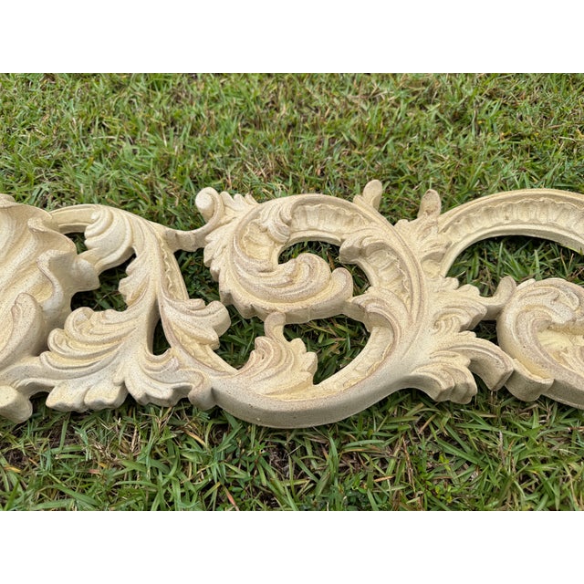 1970s Vintage 64 Inch Baroque Overdoor Wall Pediment Large Shell Scroll Frieze Header For Sale - Image 17 of 17