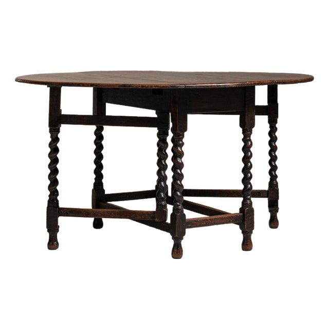 1900-1909 United Kingdom Weathered Honey Oak Oak Gateleg Drop-Leaf Table For Sale