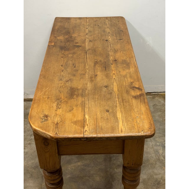 Brown 19th Century English Pine Prep Table For Sale - Image 8 of 10