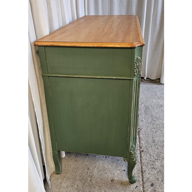 Green French Provencial Dresser, Circa 1930's, Louis XV Style For Sale In Los Angeles - Image 6 of 18