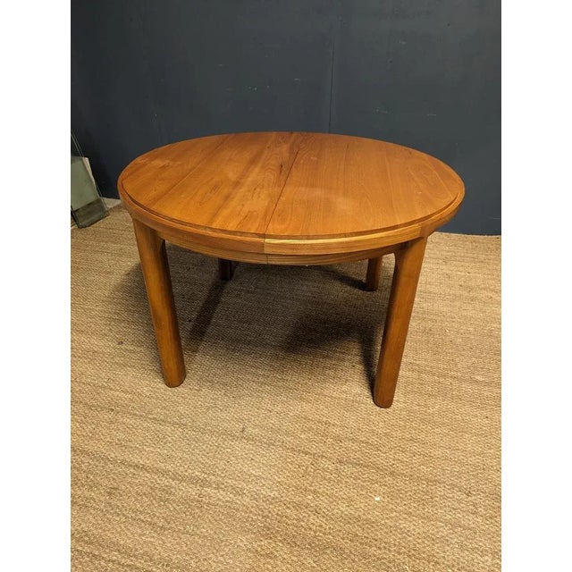 Elm Table from Maison Regain, in Very Good conditions.