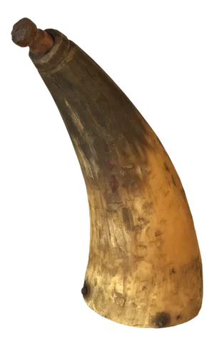 Early 19th Century Gun Powder Horn With Original Carved Pin