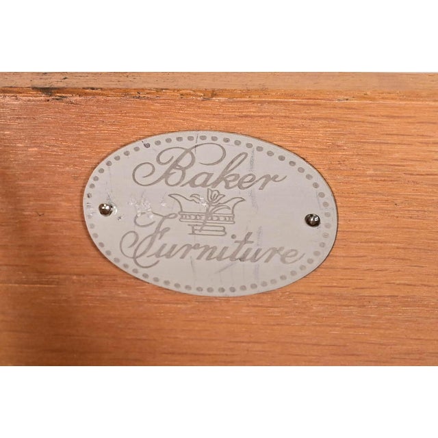 Brown 1980s Baker Furniture Georgian Banded Mahogany Bedside Chest For Sale - Image 8 of 12