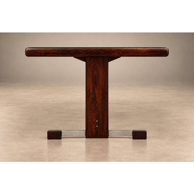 Extendible Brazilian Modern Dining Table in Rosewood with Chrome Details, Att. to Jorge Zalszupin, Brazil, 1960s For Sale In New York - Image 6 of 17