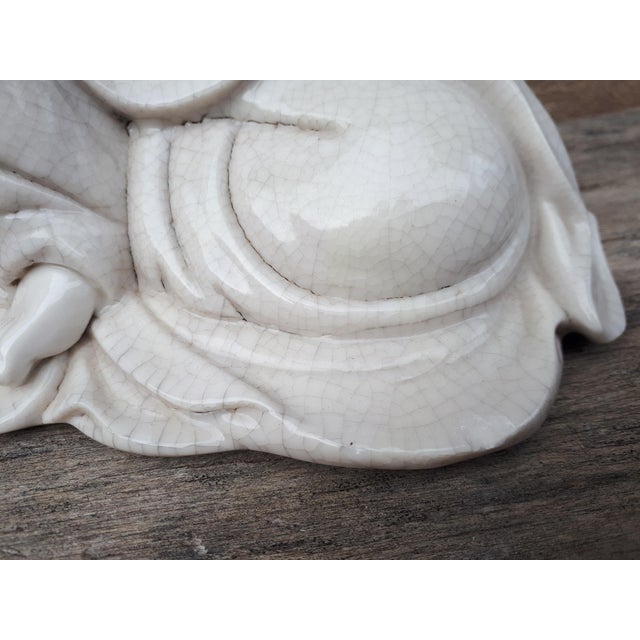 Qing Dynasty Chinese Artist, White Guanyin Sculpture, 1890s, Porcelain For Sale - Image 4 of 18