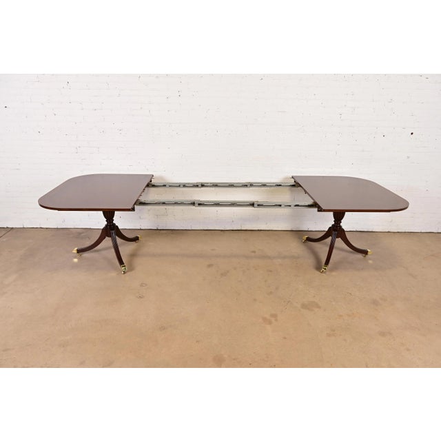 Councill Furniture Georgian Banded Mahogany Double Pedestal Extension Dining Table, Newly Refinished For Sale In South Bend - Image 6 of 14