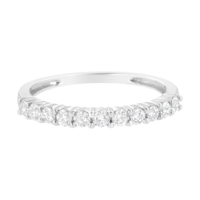 Contemporary IGI Certified 1/2 Cttw Diamond 10K White Gold Prong Set Fluted Band Style Ring - Size 8 For Sale - Image 3 of 6