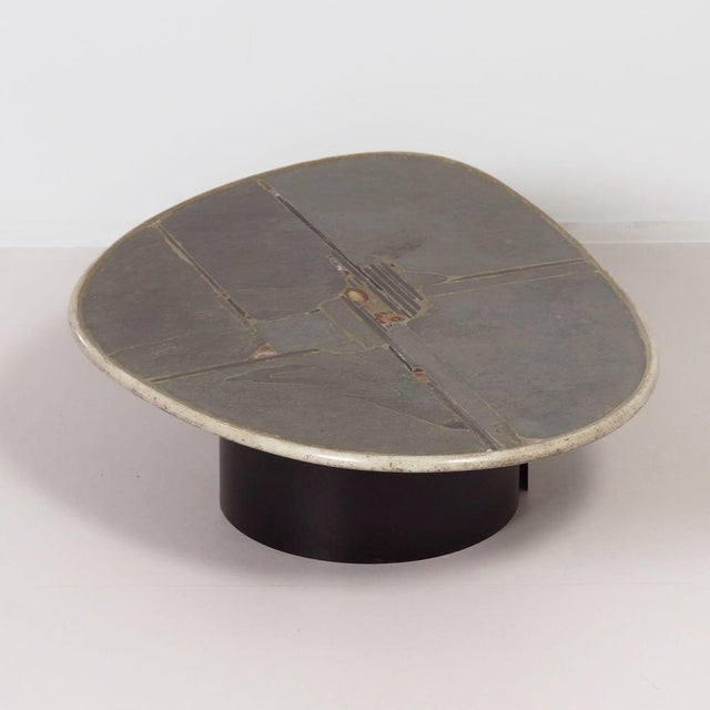 Kidney-Shaped Natural Stone Coffee Table with Gemstones by Paul Kingma, 1990s For Sale - Image 4 of 10