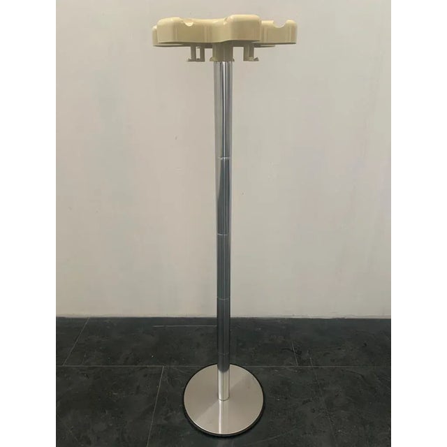 Beige Steel Coat Rack by Lucci & Orlandini for Velca, 1970s For Sale - Image 9 of 9