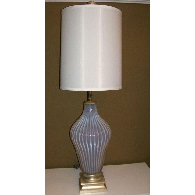The Marbro Lamp Company 1960s Exceptional Overscaled Marbro Soft Lilac-Tone Murano Glass Lamp For Sale - Image 4 of 18