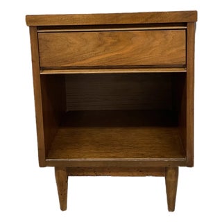 Mid-Century Modern Walnut Nightstand With Drawer and Open Cubby, 1950s For Sale