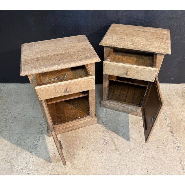 Brown Vintage Oak Bedside Cupboards, 1950, Set of 2 For Sale - Image 8 of 13
