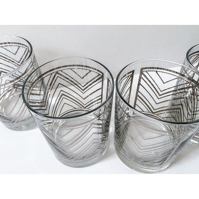 Silver Mid-Century Silver Chevron Georges Briard Old Fashioned Rocks Glasses- Set of 4 For Sale - Image 8 of 10