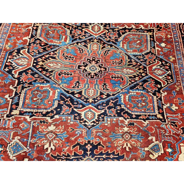 Red Vintage Persian Heriz Serapi Rug, Hand-Knotted Wool, Geometric Medallion Pattern, Red & Ivory, 10x12 For Sale - Image 8 of 14