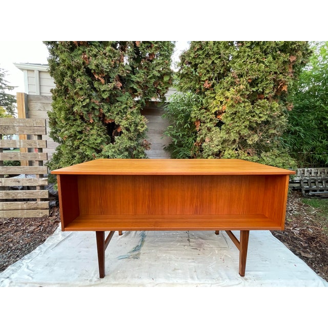 Mid-Century Modern Mid 20th Century Danish Mid Century Modern Teak Executive Desk With Rear Bookcase For Sale - Image 3 of 10
