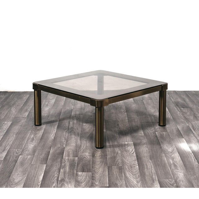 Low Table In Brass And Smoked Glass - Hollywood Regency, 1970s Elegant low living room table in perfect Hollywood Regency...