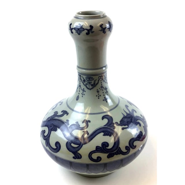 Antique Chinese Daoguang Marked Vases a - a Pair For Sale - Image 9 of 11