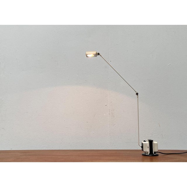 Postmodern Vintage Italian Daphine Table Lamp by Tommaso Cimini for Lumina, 1970s For Sale - Image 3 of 18