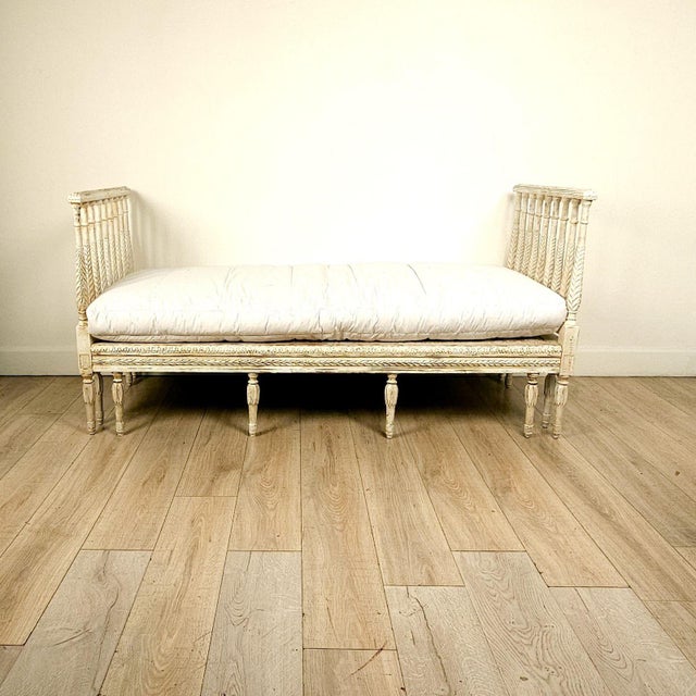 Gustavian (Swedish) Swedish Gustavian Style Day Bed, Circa 1900 For Sale - Image 3 of 6