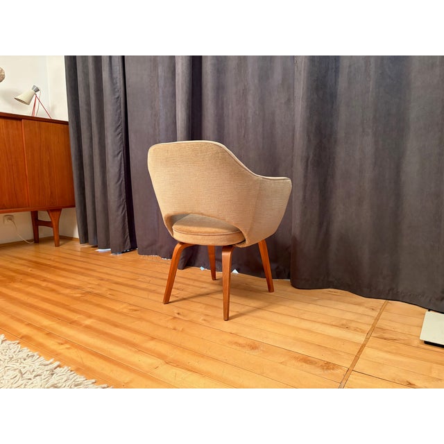 Wood Executive Chair by Eero Saarinen for Knoll Inc. / Knoll International, United States, 1950s For Sale - Image 7 of 17
