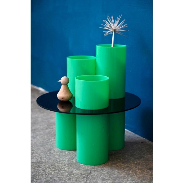 Pedestal Table in Green Acrylic Glass, 1980s For Sale - Image 4 of 11