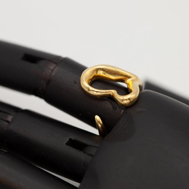 Modern Late 20th Century Vintage Tiffany & Co. Elsa Peretti 18k Open Heart Ring, Size 5.75 For Sale - Image 3 of 10