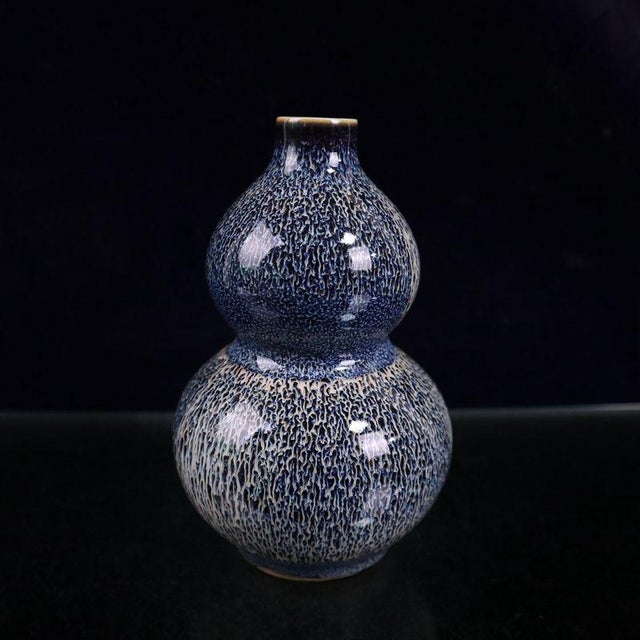 Blue Kiln Glazed Gourd Vase, Small Ceramic Hulu Vase for Tabletop Decor For Sale - Image 4 of 8
