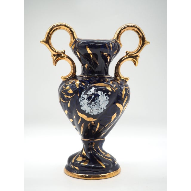 Italian Mid-Century Porcelain Vase in Capodimonte Style Italy 1970s. For Sale - Image 10 of 10