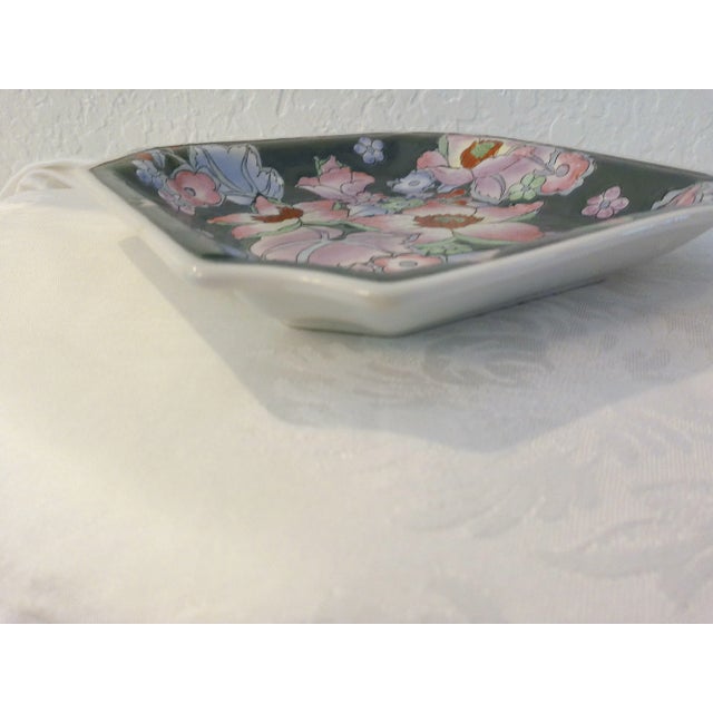 Vintage Asian Ceramic Botanical Display Plates, Set of 4 For Sale In West Palm - Image 6 of 7