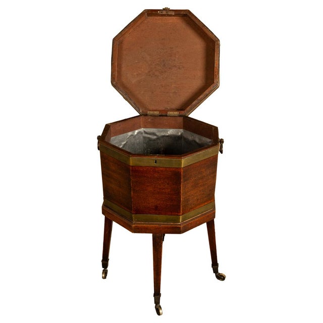 Traditional Antique 18th Century Georgian Mahogany & Brass Bound Wine Cooler Cellarette 1780 For Sale - Image 3 of 17