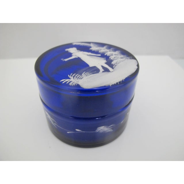 Early 20th Century Mary Gregory Cobalt Blue Glass Enamel Painted Girl With Flower Round Trinket Box For Sale - Image 5 of 14