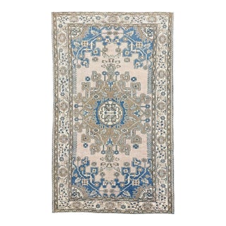 5x7 Vintage Rug | Ivory & Blue With Bold Stylized Medallion For Sale