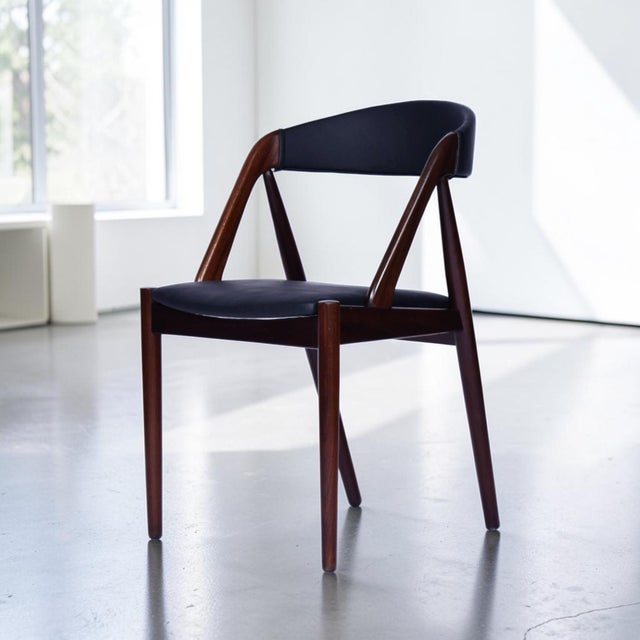 Kai Kristiansen 8 Kai Kristiansen #31 Danish Rosewood Dining Chairs For Sale - Image 4 of 17
