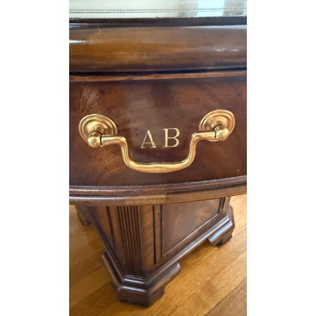 Vintage Maitland-Smith Rotating Rent Table / Drum Table in Mahogany & Burlwood – Alphabetized Drawers – 42” Round For Sale - Image 14 of 18