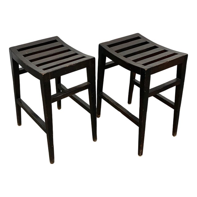Pair of Vintage Baker Furniture Milling Road Slatted Saddle-Seat Counter Stools For Sale