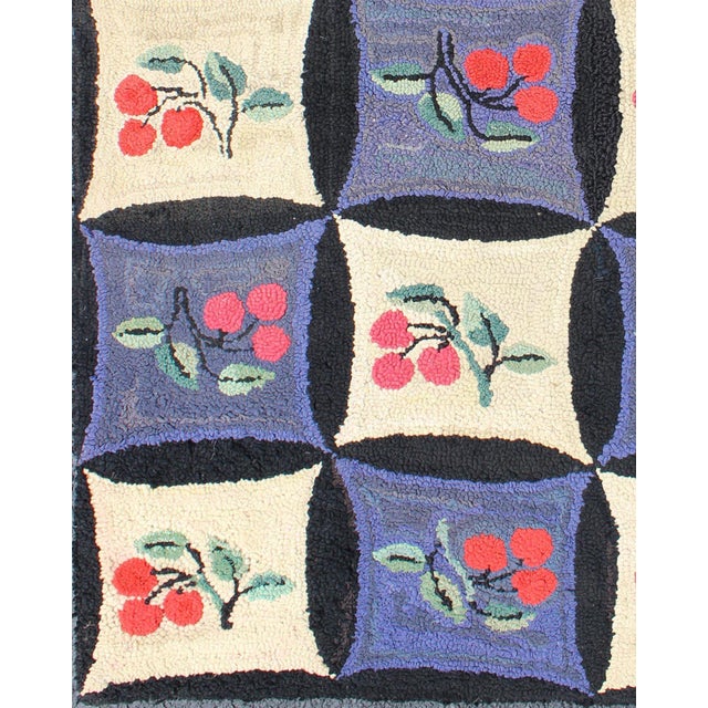 Antique American Hooked Rug With All-Over Circles & Floral Quilt Design For Sale - Image 4 of 8