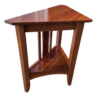 Ethan Allen New Impressions Solid Cherry Triangle Corner Side Table For Sale
