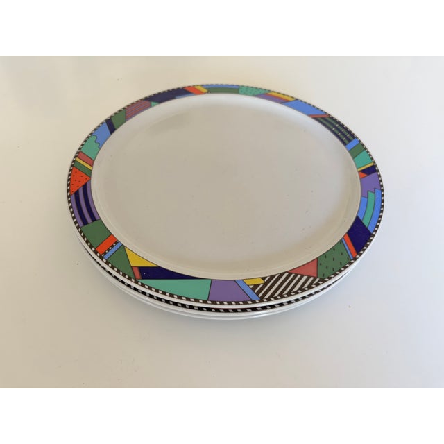 Postmodern Scenario Metropol Dinner Plates by Barbara Brenner for Rosenthal, 1990s, Set of 3 For Sale - Image 3 of 17