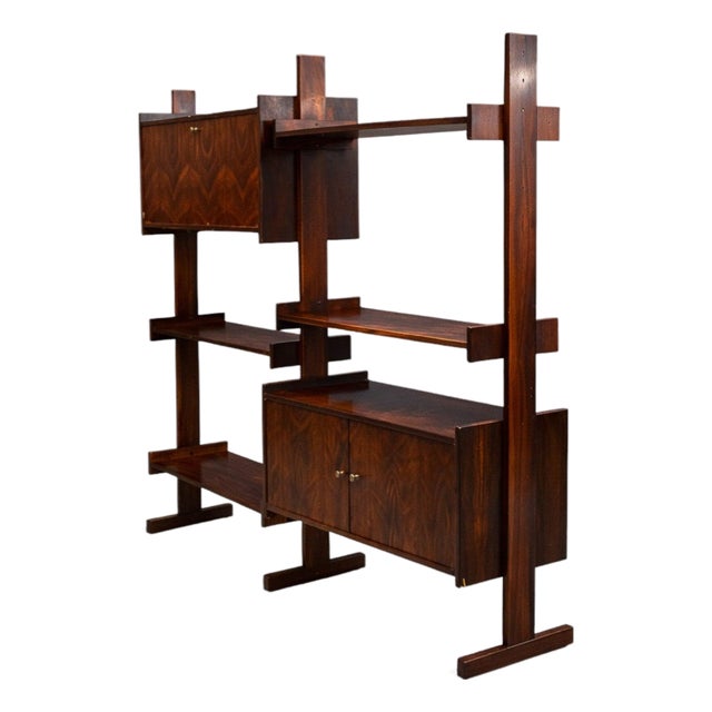 Brazilian Modern Adjustable Bookshelf With Cabinets in Rosewood, Brazil, 1960s For Sale