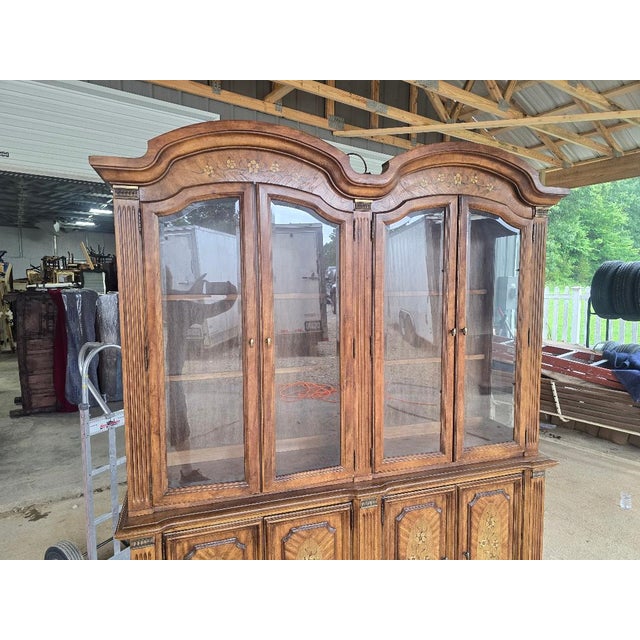 Wood Mid 20th Century Stanley Burl Walnut & Marquetry China Cabinet Display Hutch For Sale - Image 7 of 9