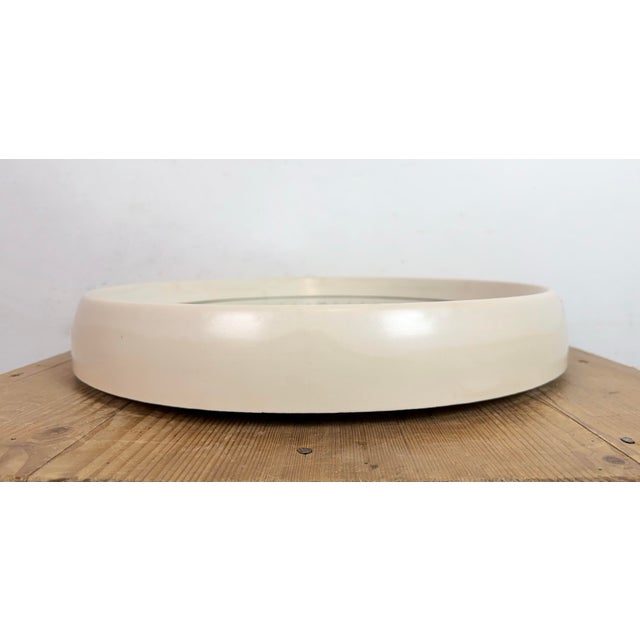 Large Industrial Bakelite Factory Wall Clock from Pragotron, 1960s For Sale - Image 9 of 18