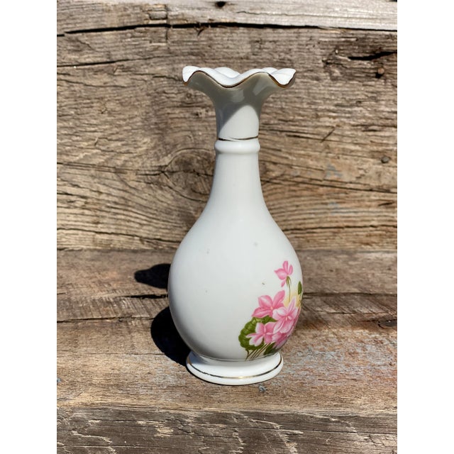 Japanese Vintage Japanese Porcleain Ruffled Floral Motif Bud Vase by Nasco For Sale - Image 3 of 9