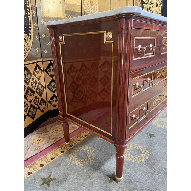 Louis XVI Mahogany and Amaranth Commode For Sale - Image 6 of 13