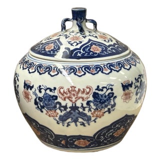 Oriental Blue White Red Symbol Bats Graphic Porcelain Round Container Box For Sale