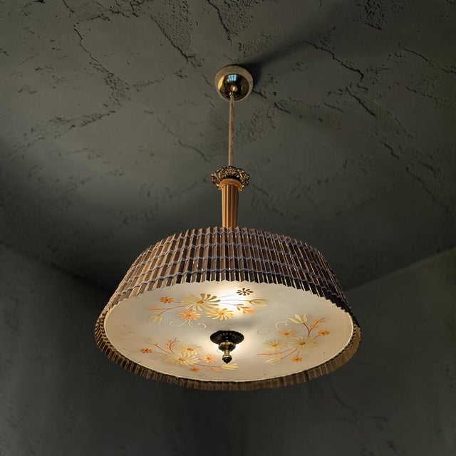 Finnish Model 20317 Pendant Lamp with Wooden Slat Shade and Hand-Painted Kauklahti Glass.idman by Gunnel Nyman for Idman, 1940s For Sale - Image 4 of 16